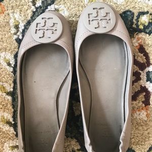 French gray Tory flats